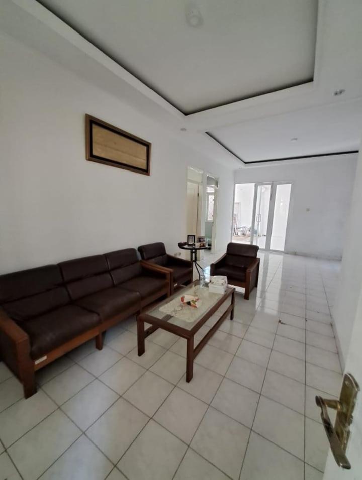 Palm Hills Cilegon Villa Exterior photo